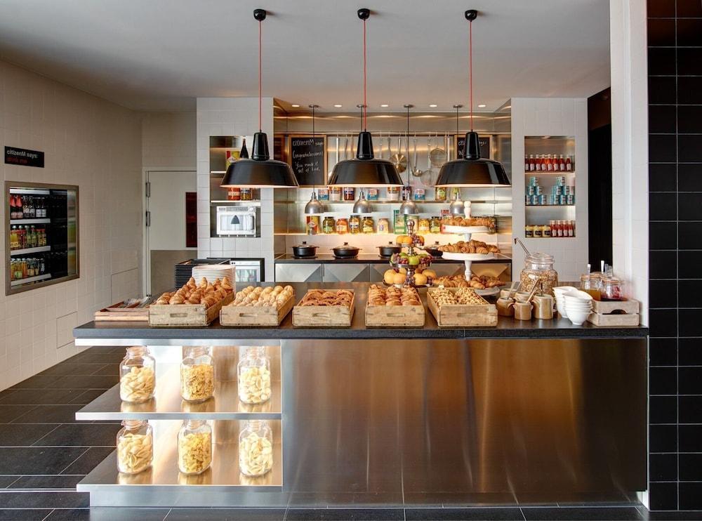 Citizenm Paris Charles De Gaulle Airport Hotel 4*