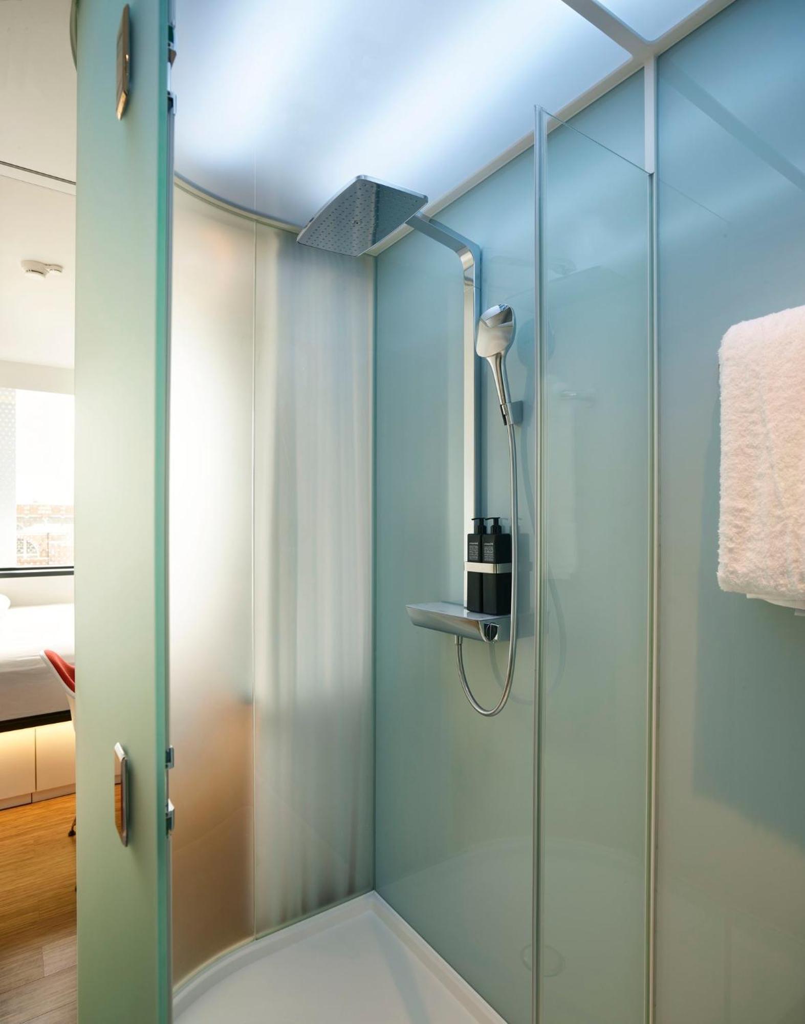 Citizenm Paris Charles De Gaulle Airport Hotel